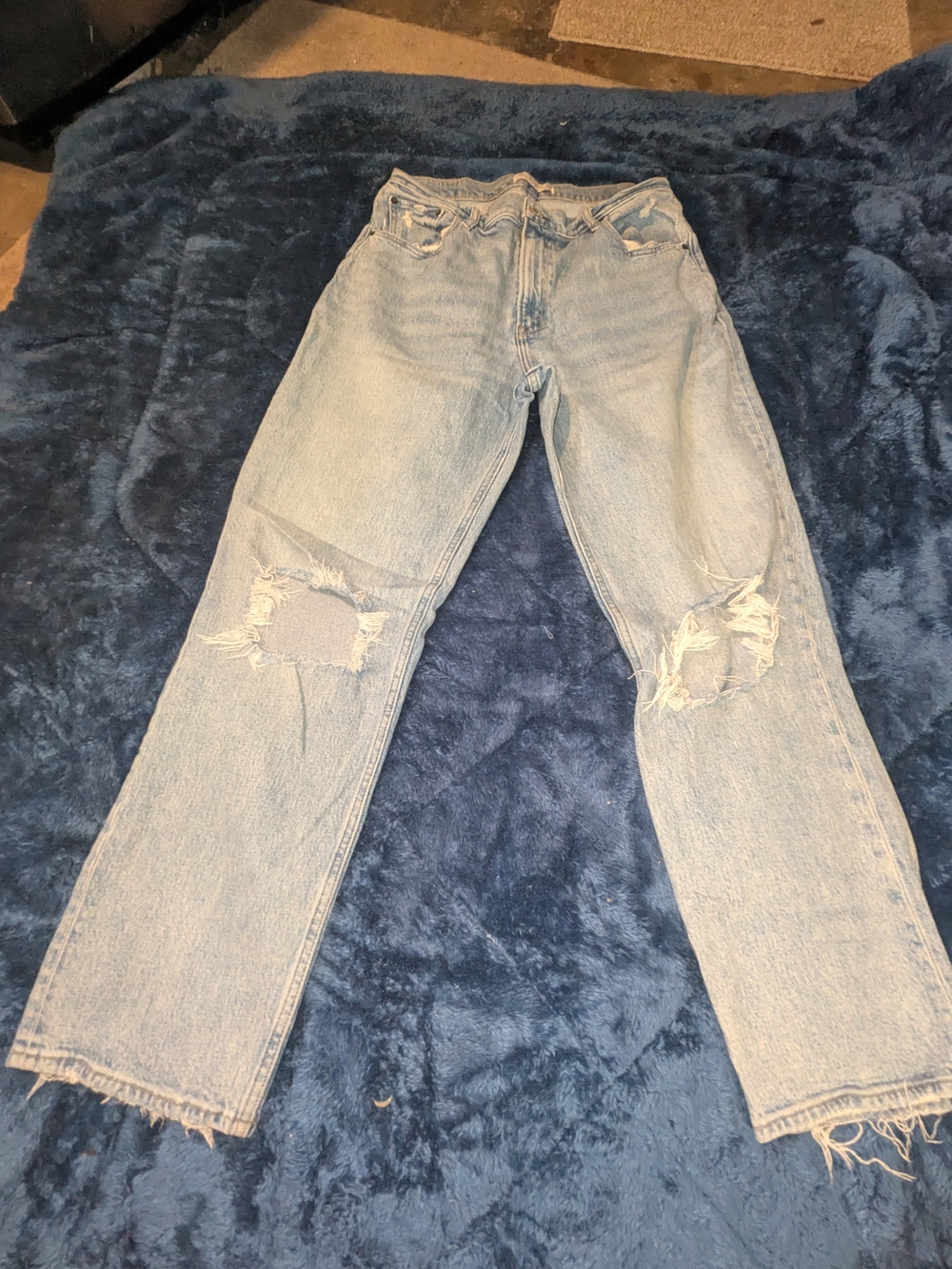 Men's Light Blue Distressed Ripped Jeans